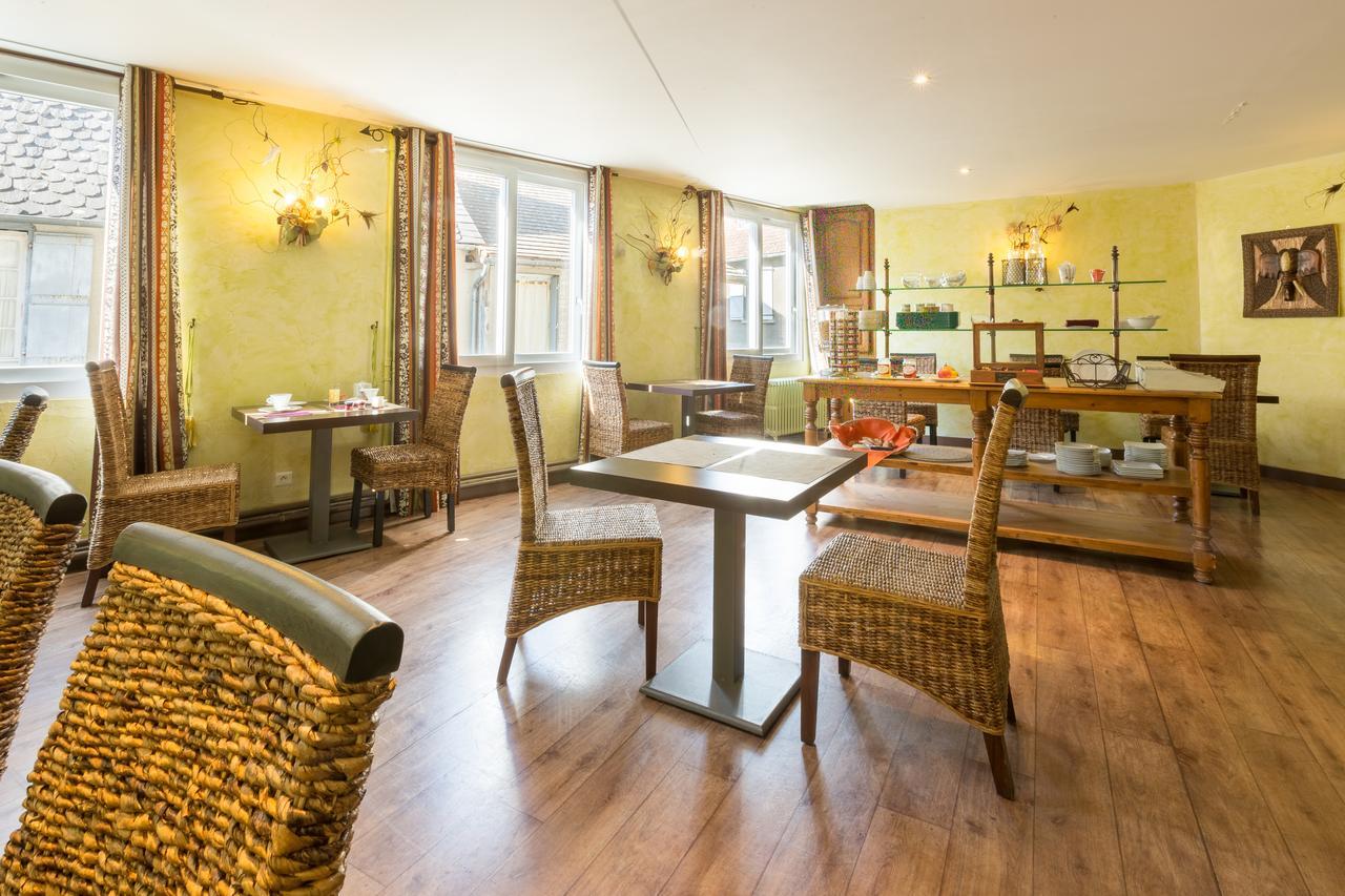Contact Hotel Le Relais De Vellinus Beaulieu-sur-Dordogne Luaran gambar