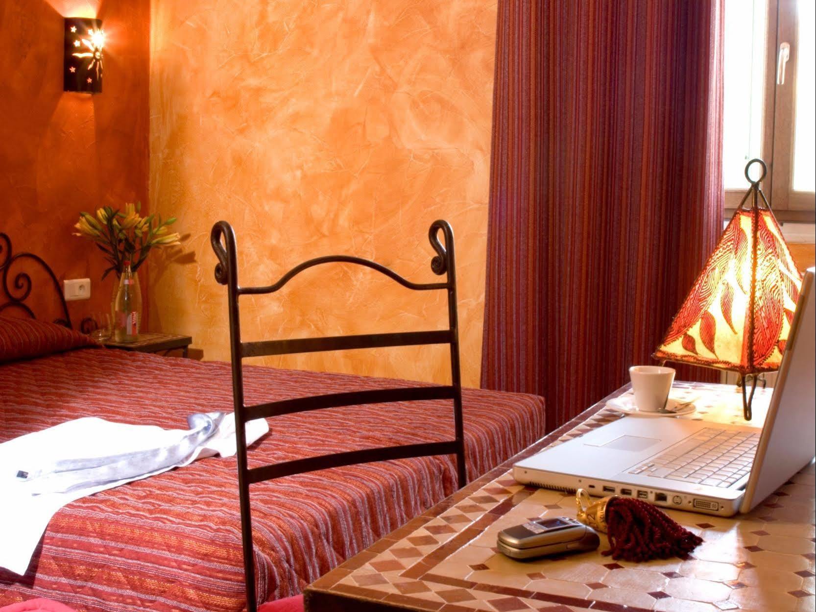 Contact Hotel Le Relais De Vellinus Beaulieu-sur-Dordogne Luaran gambar